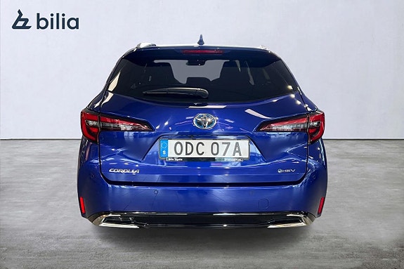 Toyota Corolla 5 of 21