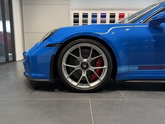 Porsche 911 GT3 9 of 28