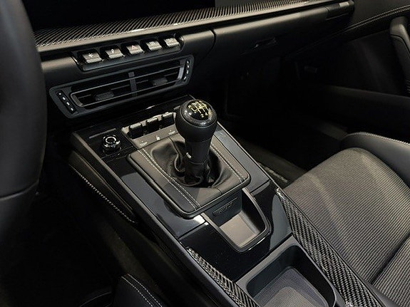 Porsche 911 GT3 19 of 28