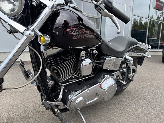 Harley-Davidson FXDWG Dyna Wide Glide 1640 NYSERVAD NYBESIKTAD BRA SKICK 5 of 5