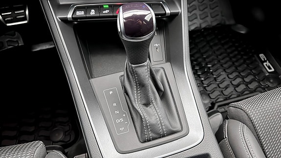 Audi Q3 17 of 18