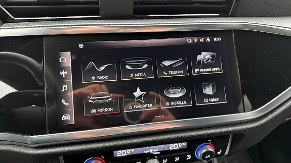 Audi Q3 15 of 18