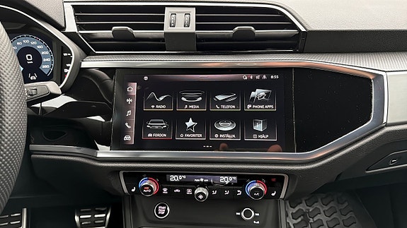 Audi Q3 9 of 18