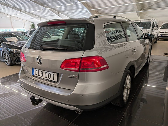 Volkswagen Passat Alltrack 5 of 5