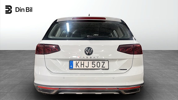 Volkswagen Passat 5 of 5