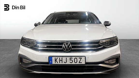 Volkswagen Passat 4 of 5