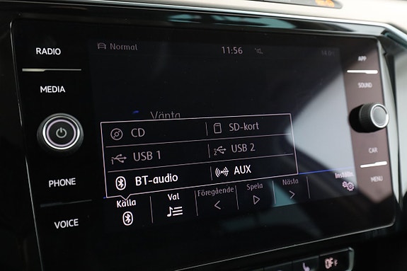 Volkswagen Passat Alltrack 19 of 30