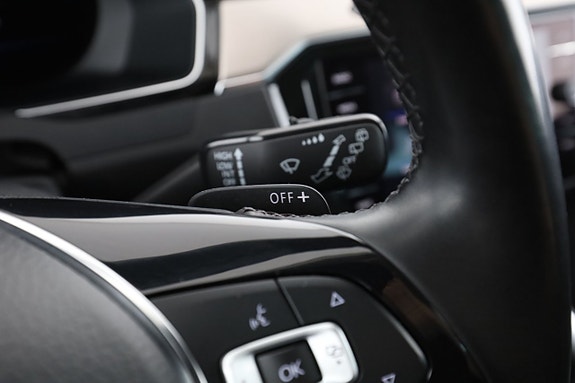 Volkswagen Passat Alltrack 29 of 30