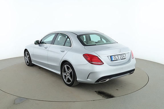 Mercedes-Benz C180 3 of 5