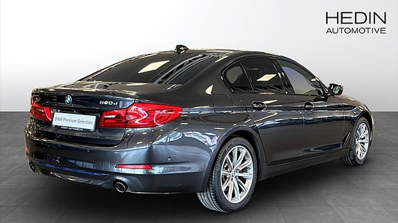 BMW 520 2 of 5