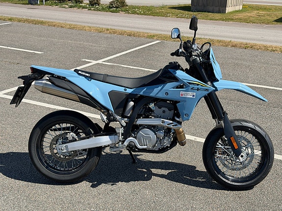 Suzuki DR-Z4M *ENDAST 27 MIL* 2 of 9