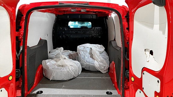 Ford Transit Connect 5 of 5