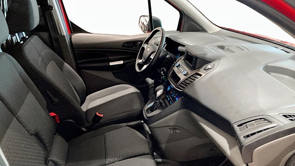 Ford Transit Connect 3 of 5