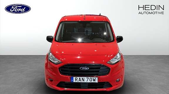 Ford Transit Connect 8 of 9