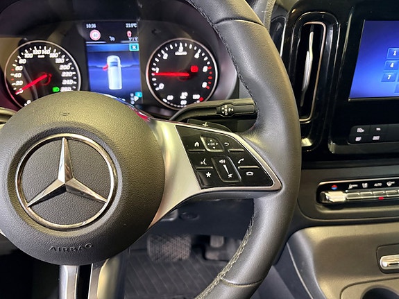 Mercedes-Benz Vito 119 9 of 28