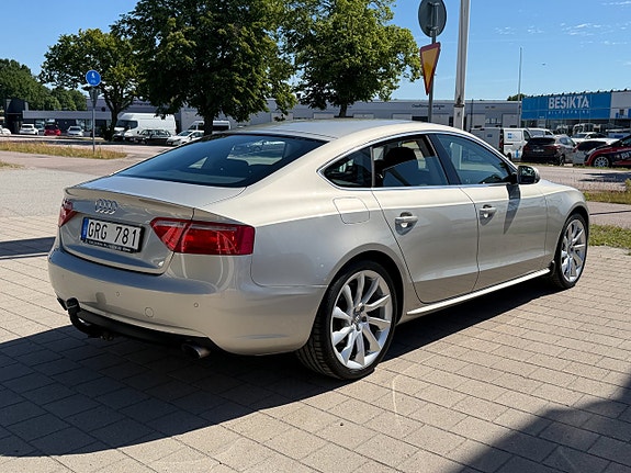 Audi A5 4 of 5