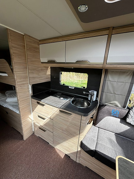 Knaus 750 UDF 6 of 7