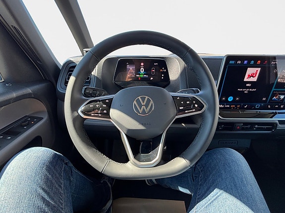 Volkswagen ID. Buzz 12 of 15
