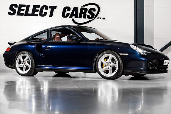 Porsche 911 Turbo S 2 of 5