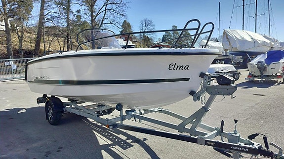 RYDS 630VI MID C S-LINE + YAMAHA F115LB 4 of 9
