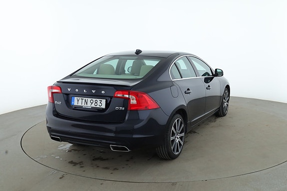 Volvo S60 5 of 5