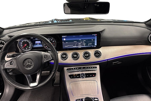 Mercedes-Benz E200 10 of 14