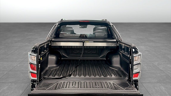 Isuzu D-max 10 of 12
