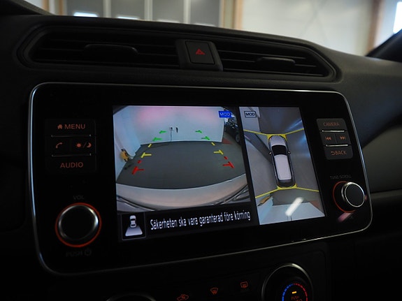 Nissan Leaf 19 of 22