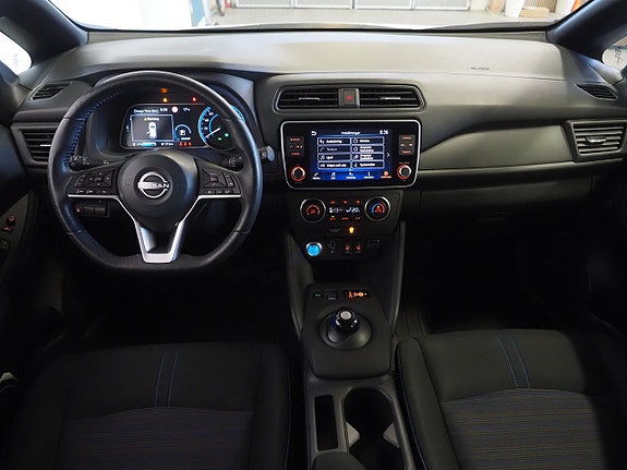 Nissan Leaf 13 of 22