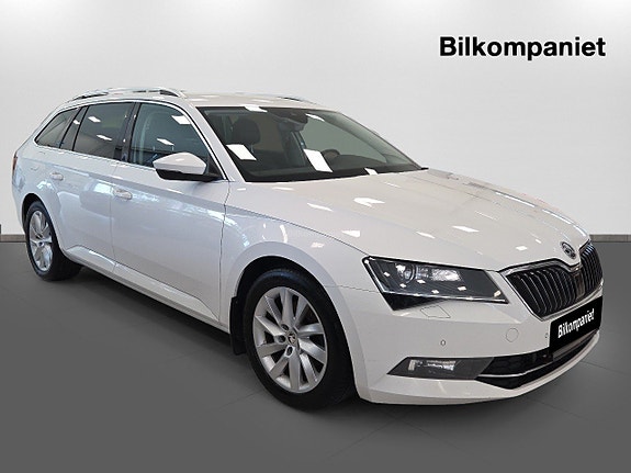 Skoda Superb 3 of 5