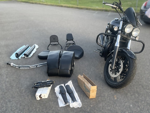 Triumph THUNDERBIRD STORM 5 of 5
