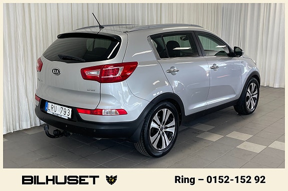 Kia Sportage 2 of 5