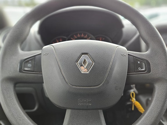 Renault Master 10 of 17