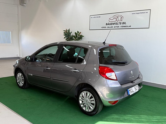 Renault Clio 3 of 5
