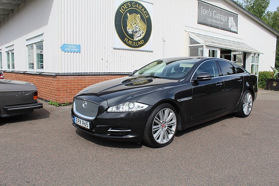 Jaguar XJ