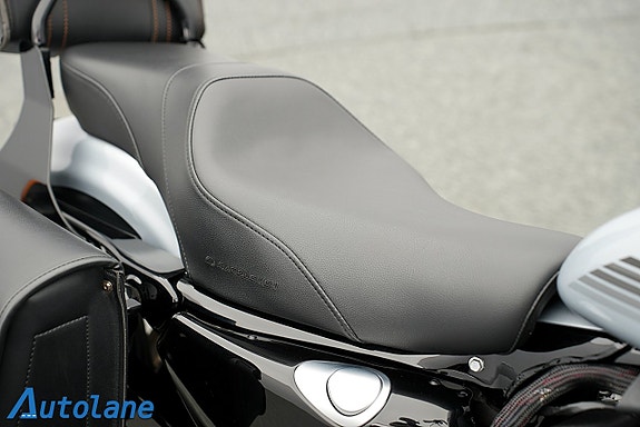 Harley-Davidson Iron 1200* Nyservad 16 of 25
