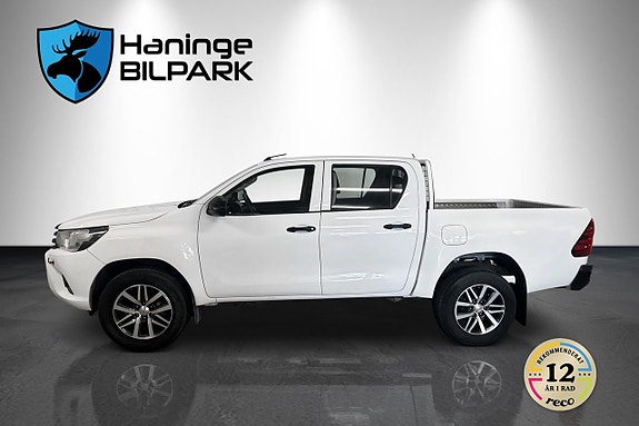 Toyota HiLux 11 of 20