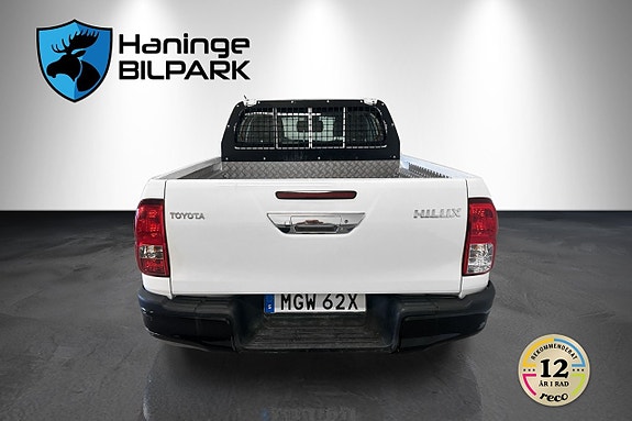 Toyota HiLux 8 of 20