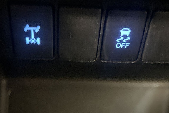 Toyota HiLux 17 of 20