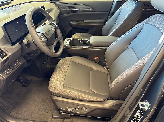 Kia EV5 8 of 13