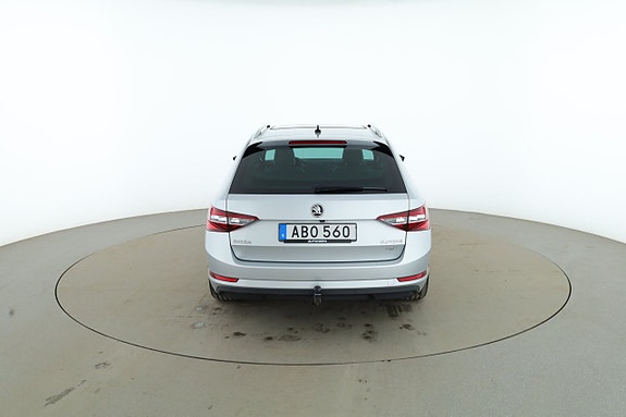 Skoda Superb 4 of 5