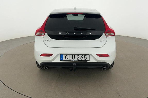 Volvo V40 4 of 30