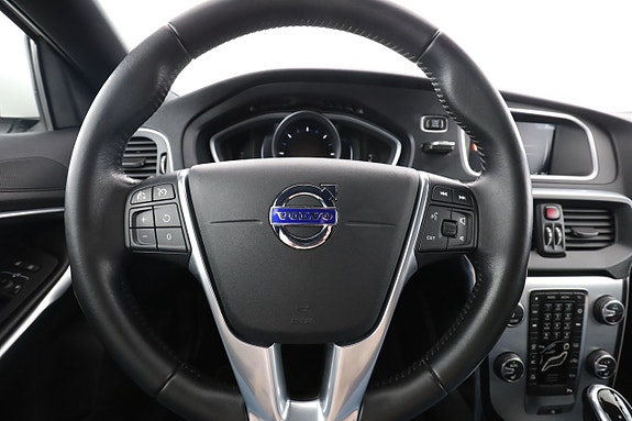 Volvo V40 28 of 30