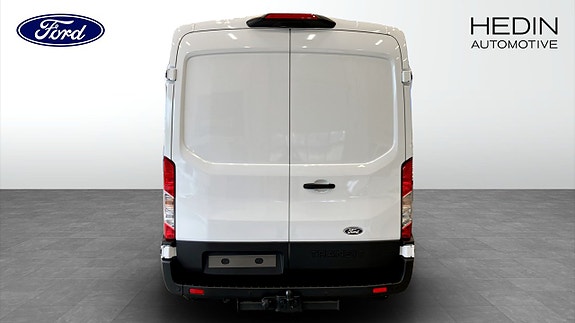 Ford Transit 7 of 9