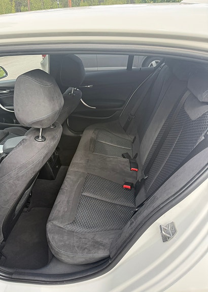 BMW 118d 6 of 7