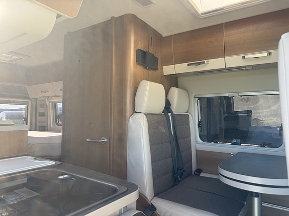 Peugeot Van Tourer 600 Euro Caravaning 5 of 10