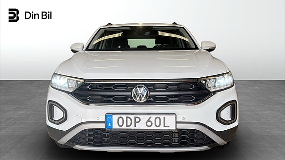 Volkswagen T-Roc 4 of 19