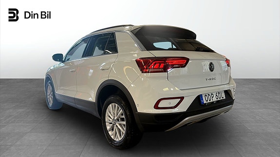 Volkswagen T-Roc 3 of 19