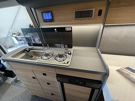 Kabe Affinity Three /Långbädd/Automat140hk/4250kg/ 17 of 22