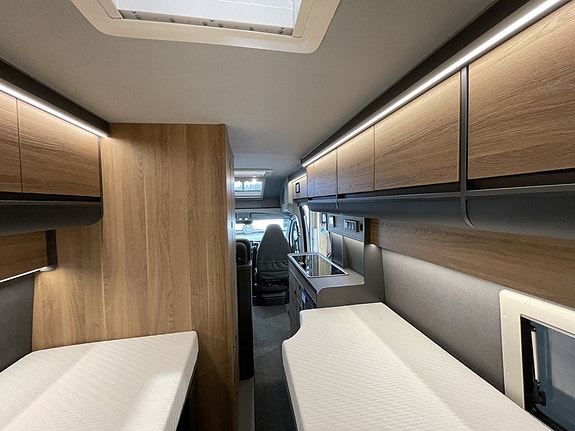 Kabe Affinity Three /Långbädd/Automat140hk/4250kg/ 11 of 22